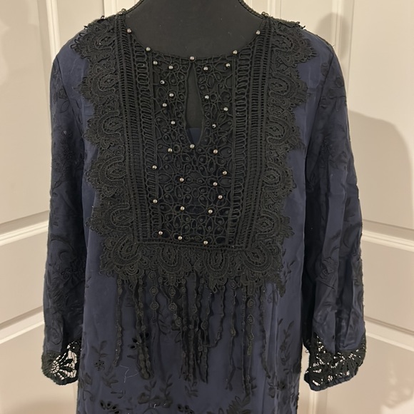 T Tahari Amanda Embroidered Dress NWOT - Picture 5 of 12